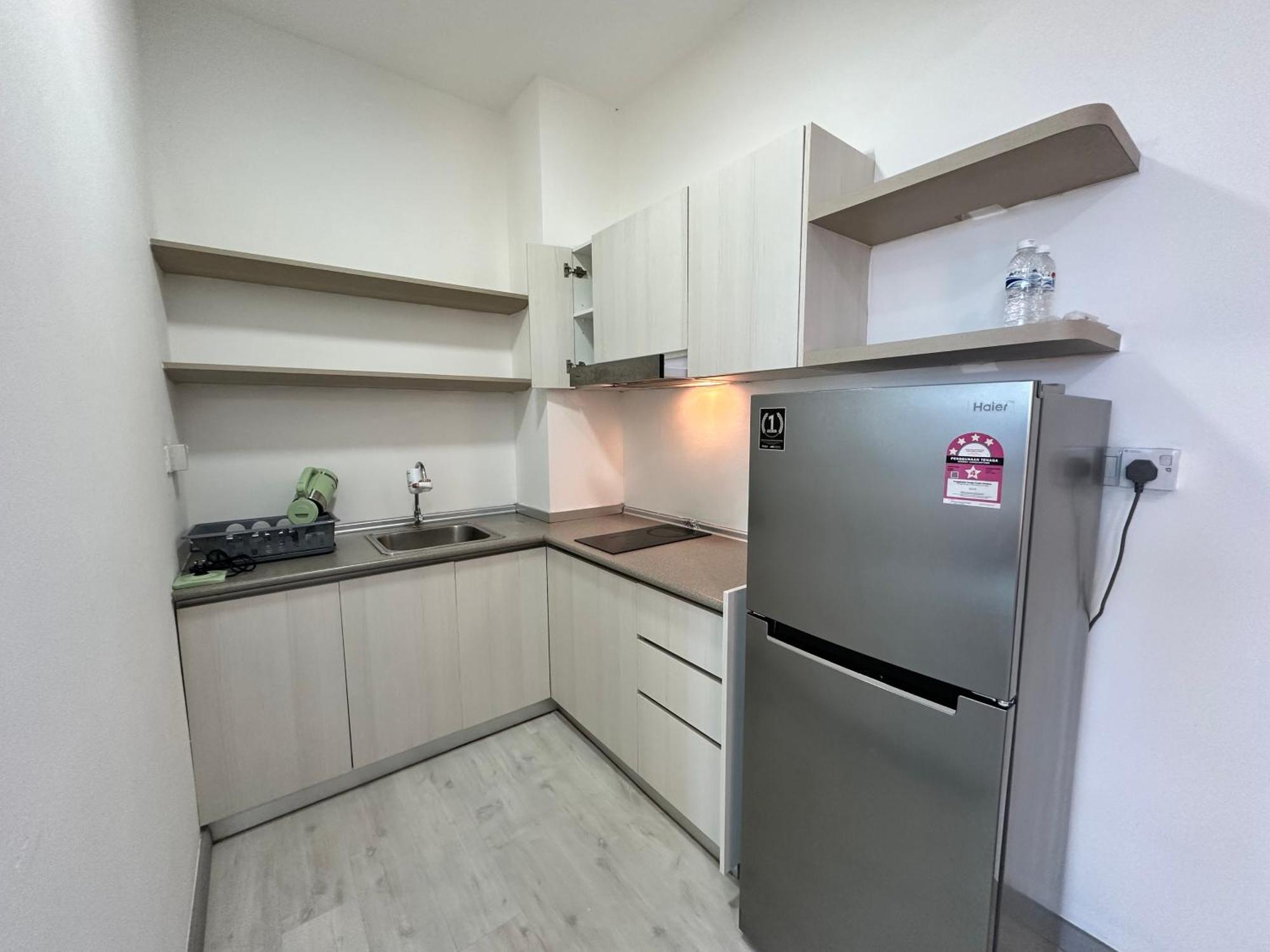L Homestay Jesseltonquay Jq Kk City亚庇市区中心民宿2房1厕 Kota Kinabalu Ngoại thất bức ảnh