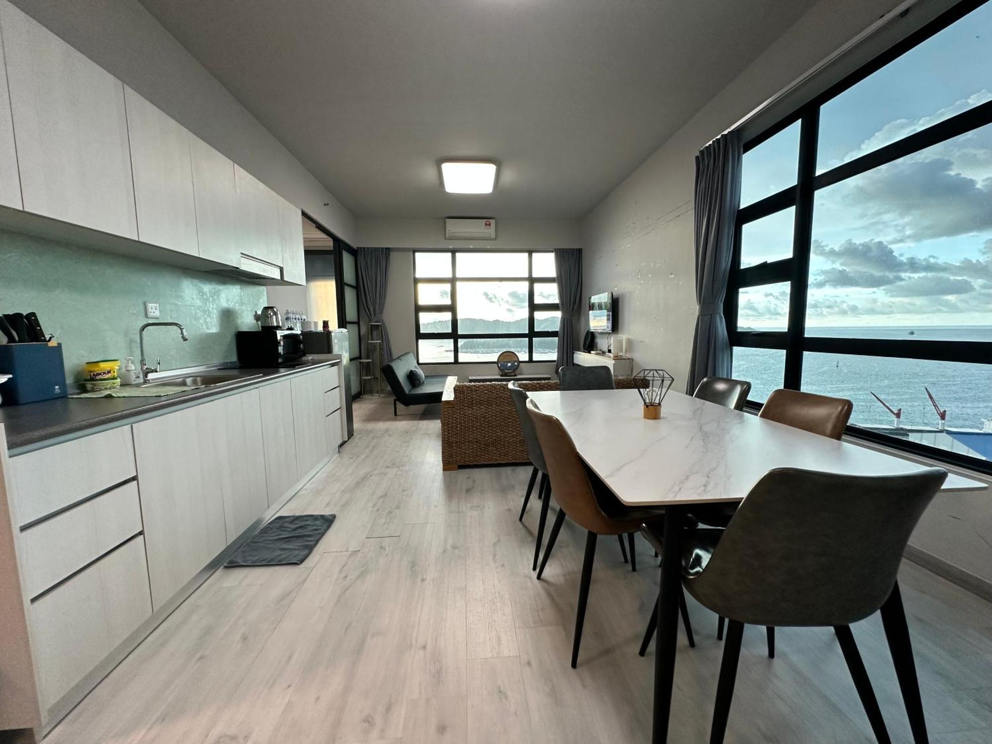 L Homestay Jesseltonquay Jq Kk City亚庇市区中心民宿2房1厕 Kota Kinabalu Ngoại thất bức ảnh